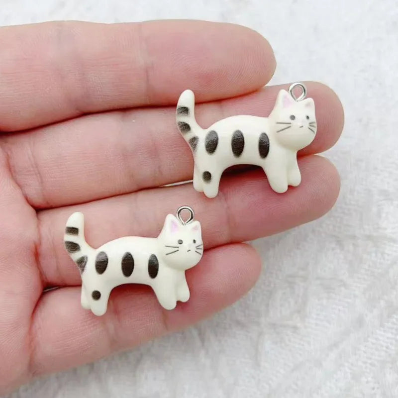 10pcs resin cartoon cat animal jewelry pendant DIY cute little cat pet earrings necklace keychain accessories